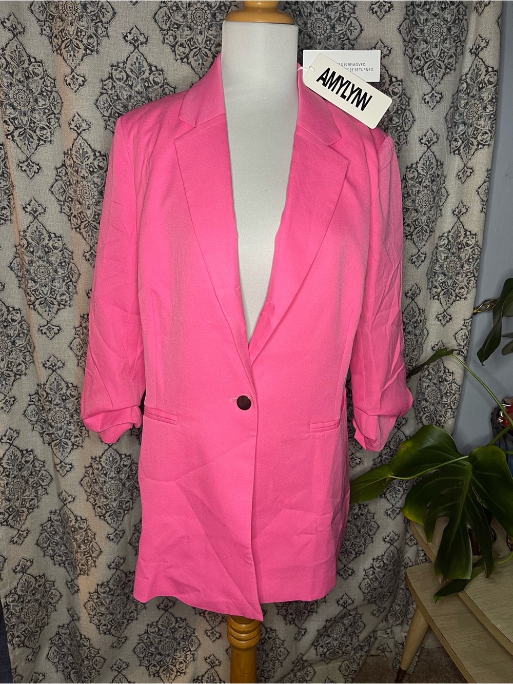 AMYLYN Women's Bright Pink Single-Button Blazer
